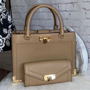 Michael Kors KINSLEY Accordion Satchel/KINSLEY Carryall Wallet 2pc Set